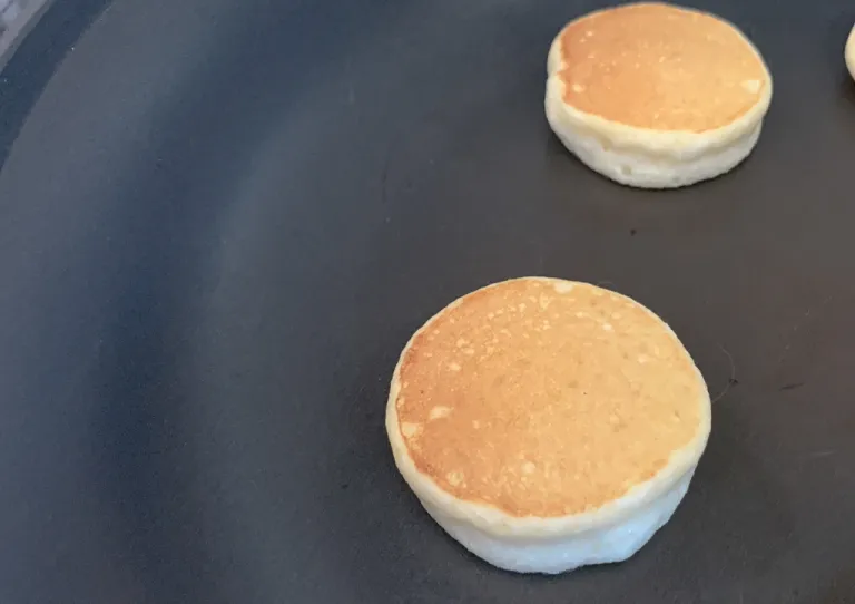 Custard Pancakes